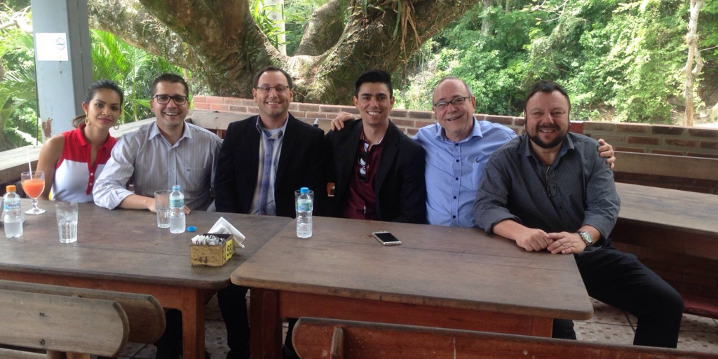 equipe da Vpharma com a diretoria da Tanis. Recepção no Rio de Janeiro